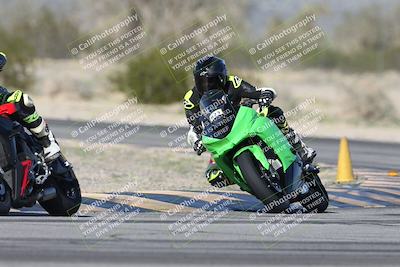 media/Jan-15-2026-Racers Edge (Thu) [[dfebeb70ab]]/3-B Group/Session 4 (Turn 5)/